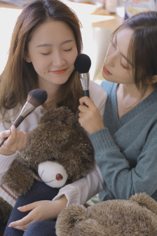 少妇AAA级久久久无码精品片